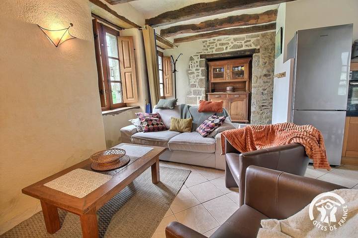 Gîte pour 4 personnes, avec jardin à Corseul - 3