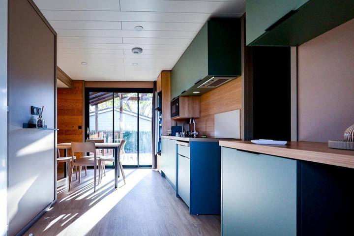 Gîte pour 6 personnes, avec piscine ainsi que terrasse et jardin à Rivières