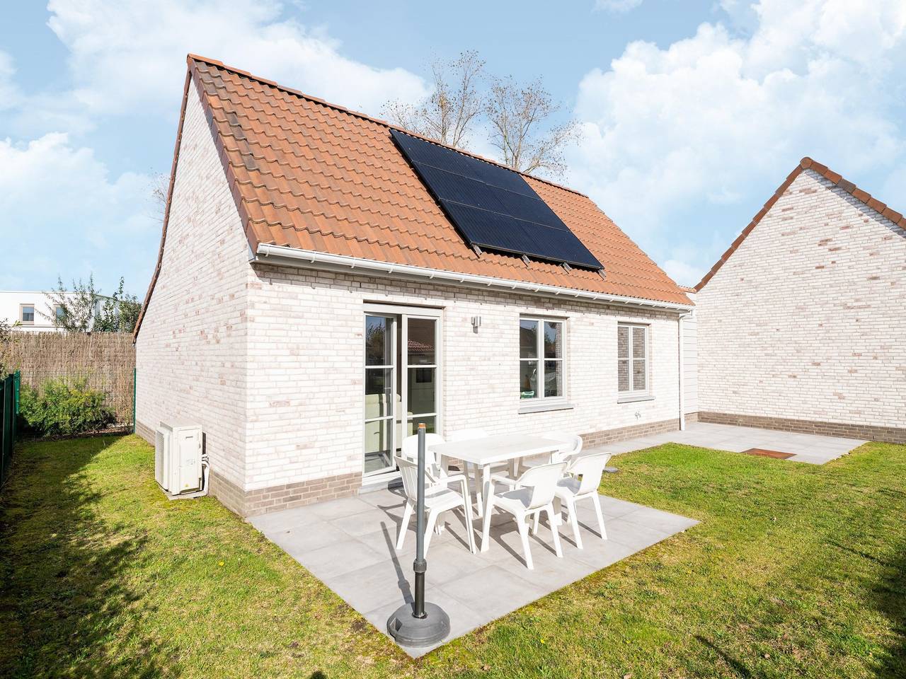 Casa en Koksijde con jardín privado in Oostduinkerke, Koksijde