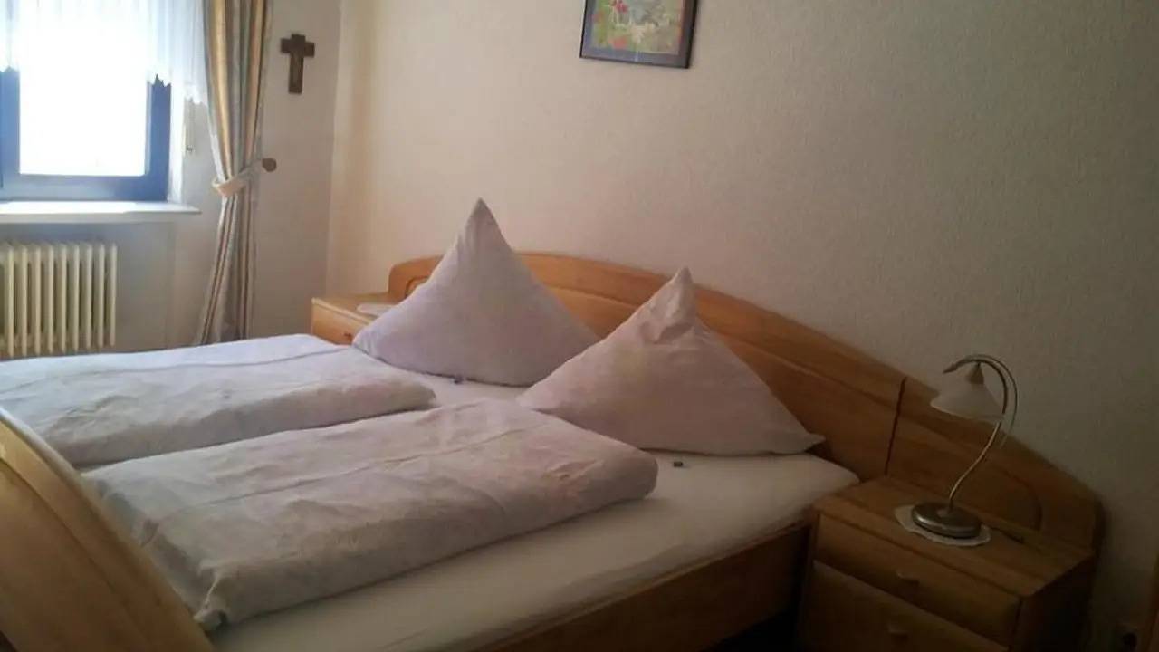 Ganze Ferienwohnung, Ferienwohnung für 3 Personen (75 m²) in Leimbach in Leimbach, Ahrtal