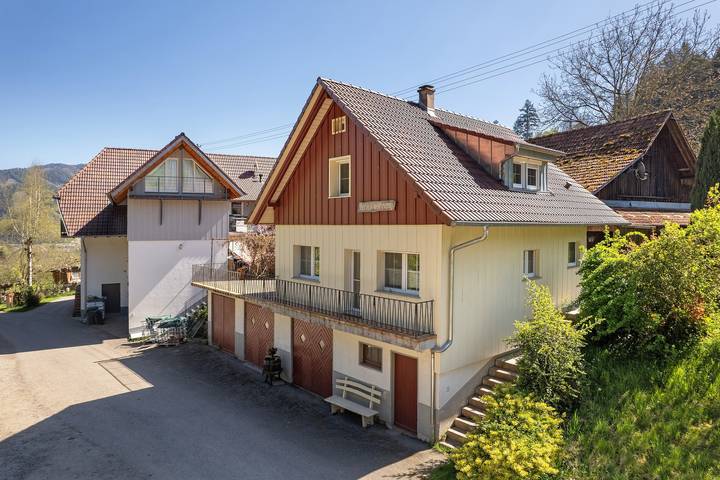 Vacation rental for 5 people, with Balcony and Yard in Upper Rhine