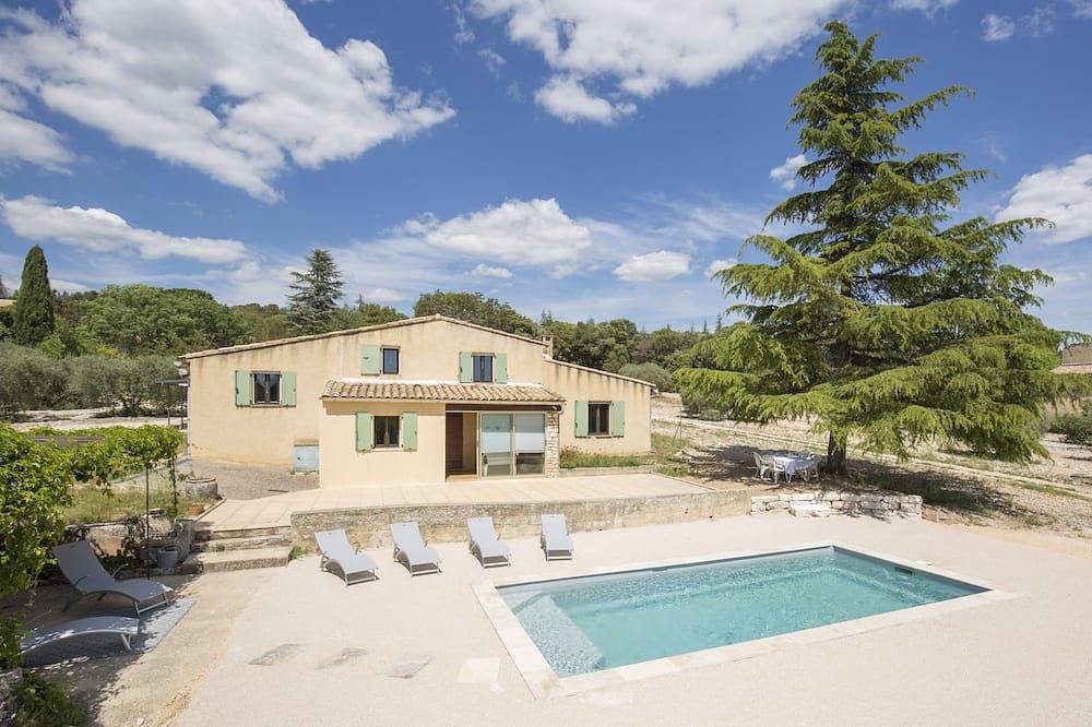 House with pool in the Luberon for 6 people in Saint-Saturnin-lès-Apt, Parc naturel régional du Luberon