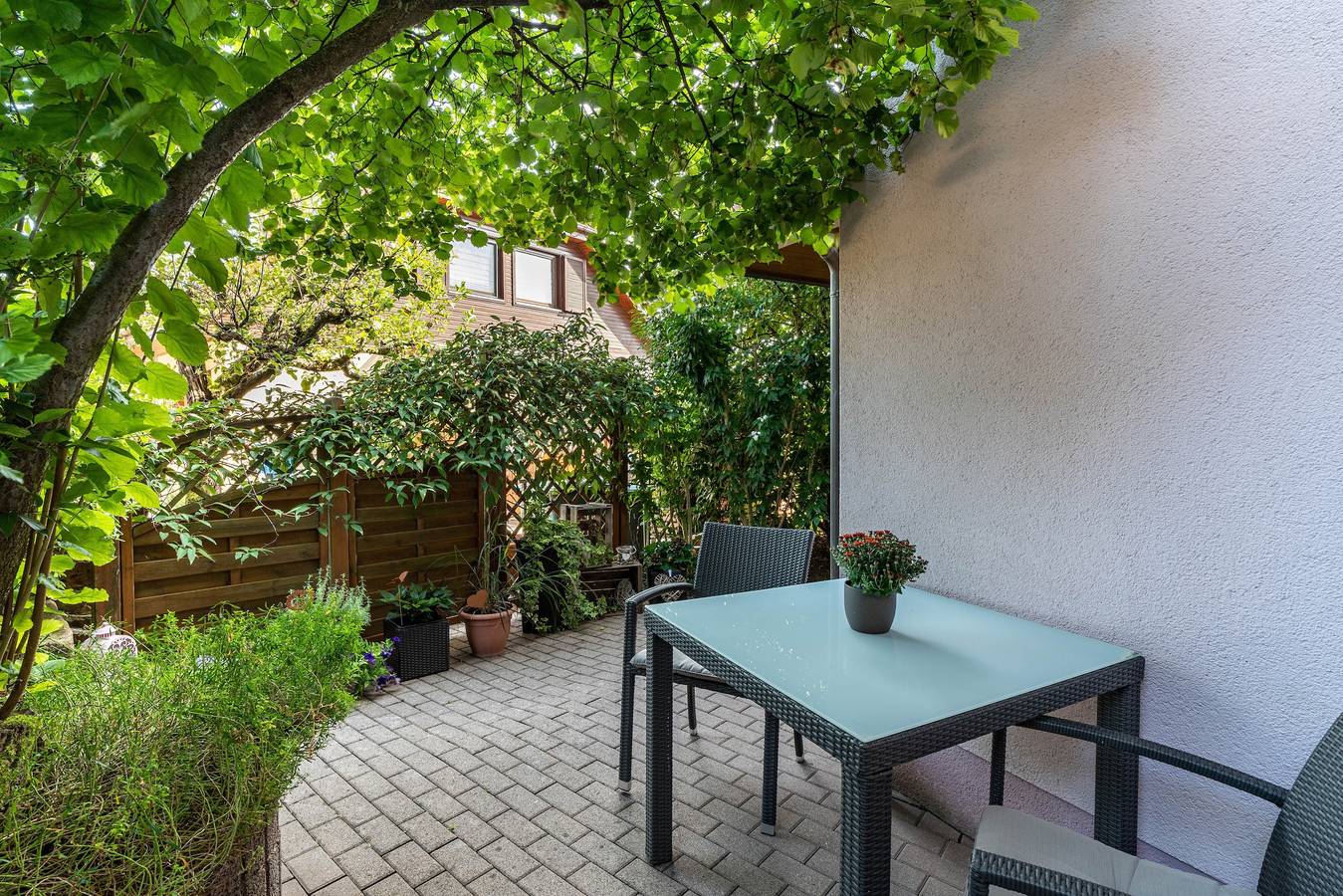 Appartement entier, Appartement 'Ferienwohnung 'Kraichgau-Nest'' avec terrasse privée et Wi-Fi in Reichartshausen, Kurpfalz