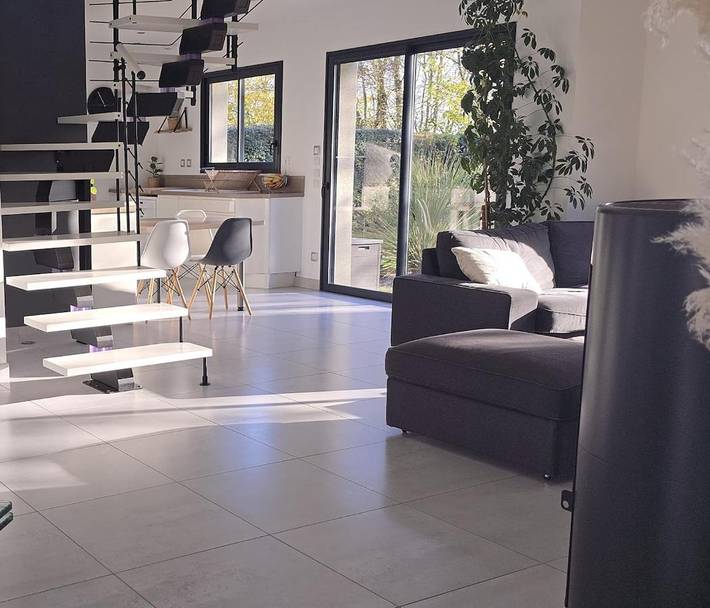 Gîte pour 8 personnes dans Pruillé-le-Chétif