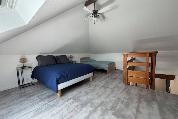 Gîte pour 5 personnes, avec balcon, animaux acceptés dans Office De Tourisme Challes Les Eaux - 3