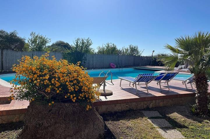 Villa für 8 Personen, mit Pool