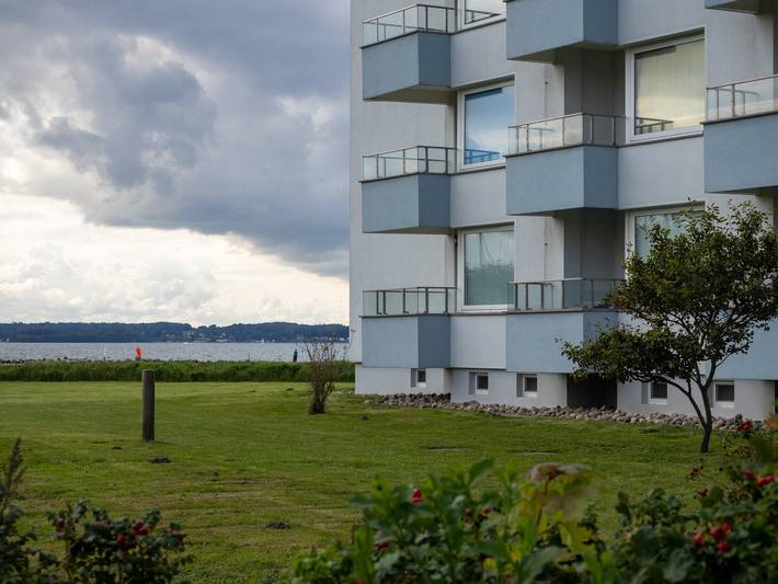 Ganzes Studio, Einzimmerapartment 'Ferienwohnung Möwennest' mit Meerblick, Balkon und Wlan in Glücksburg, Flensburger Förde
