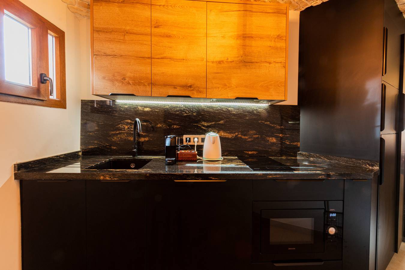 Estudio entero, La Cava del Mar - Exclusive suite by Domidai in Santiago Bernabeu, Santa Pola