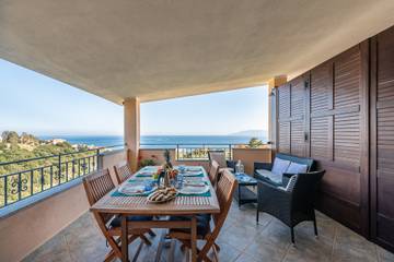 Vakantiewoning voor 8 Personen in Cala Gonone, Dorgali, Afbeelding 1