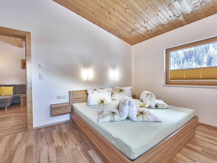 Ferienwohnung für 3 Personen, mit Terrasse und Garten sowie Ausblick in Längenfeld - 4