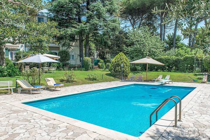 Ferienhaus für 12 Personen, mit Garten und Balkon - 1