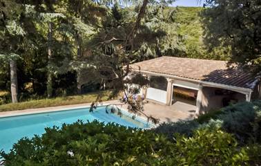 Gîte pour 6 personnes, avec piscine et jardin à Cabrerolles