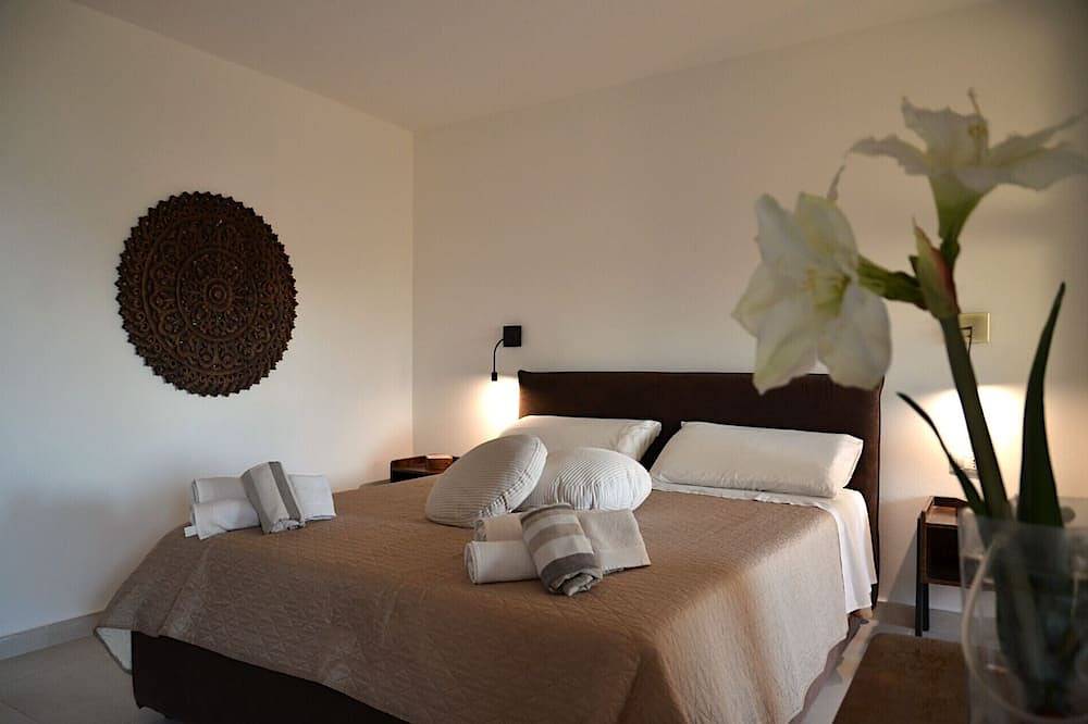 Bougainvillier in Porto Istana, Gallura