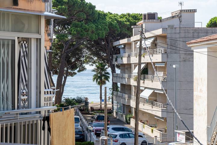 Apartamento para 4 personas, con Balcón y Jardín en Vilafortuny