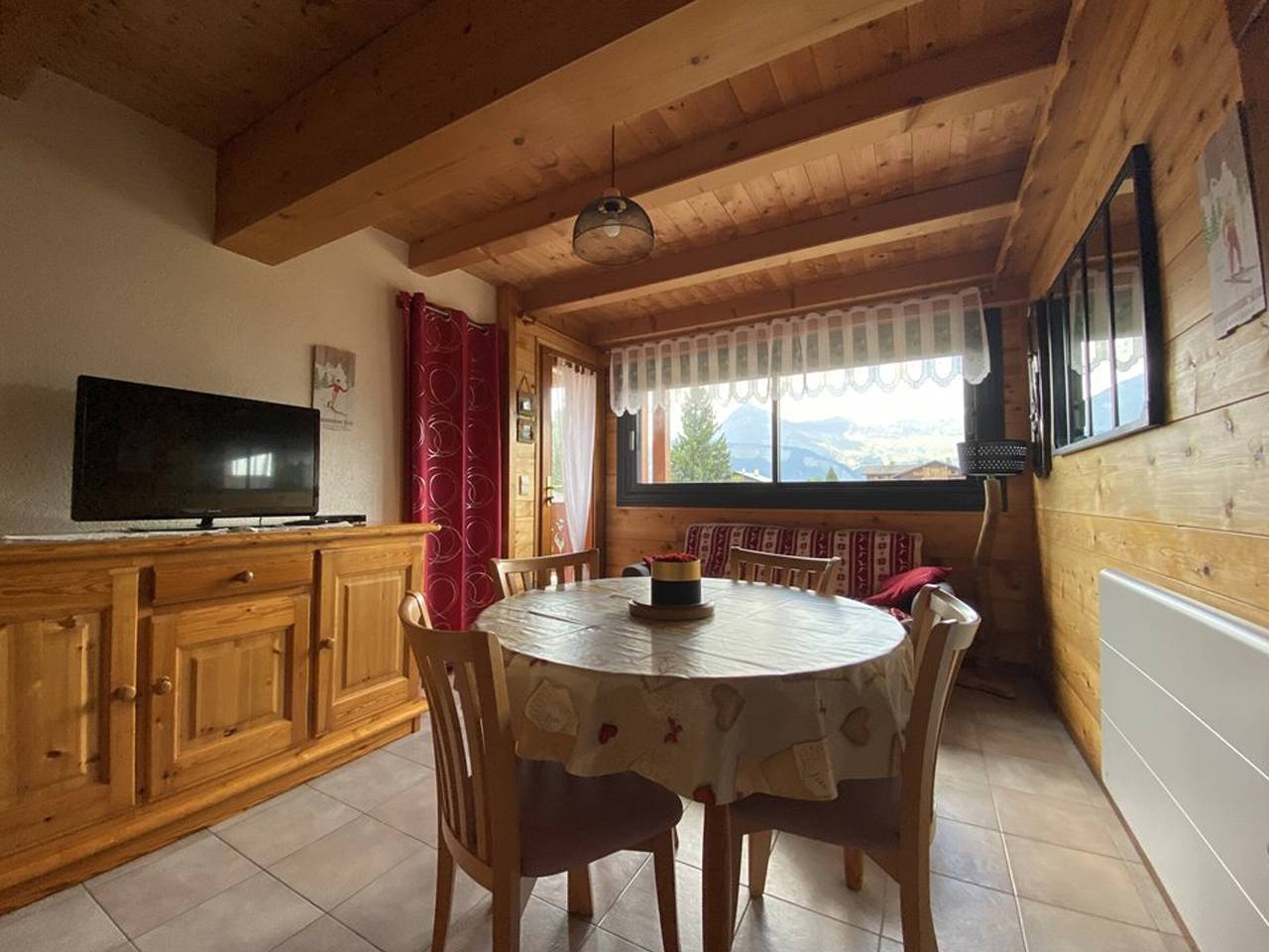 Apartamento entero, Dúplex acogedor 4 pers en Crest-Voland, cerca de pistas, parking, wifi in Crest-Voland, Albertville region