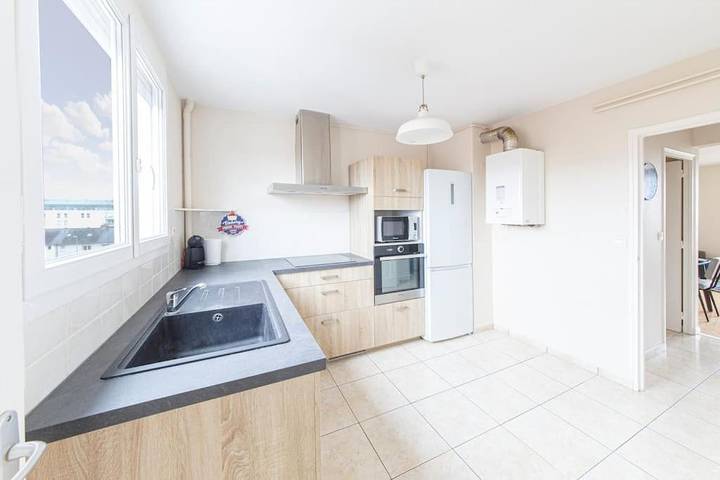 Gîte pour 6 personnes, avec Balcon à Coulaines - 2