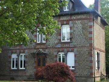 Gîte pour 6 personnes, avec jardin à Saint-Germain-de-Tallevende-la-Lande-Vaumont