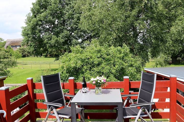 Ferienwohnung für 4 Personen, mit Garten und Balkon, mit Haustier
