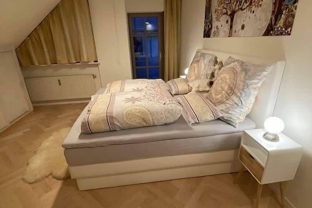 Ganze Wohnung, Ferienwohnung Lichtgalerie in Traunstein, Chiemsee