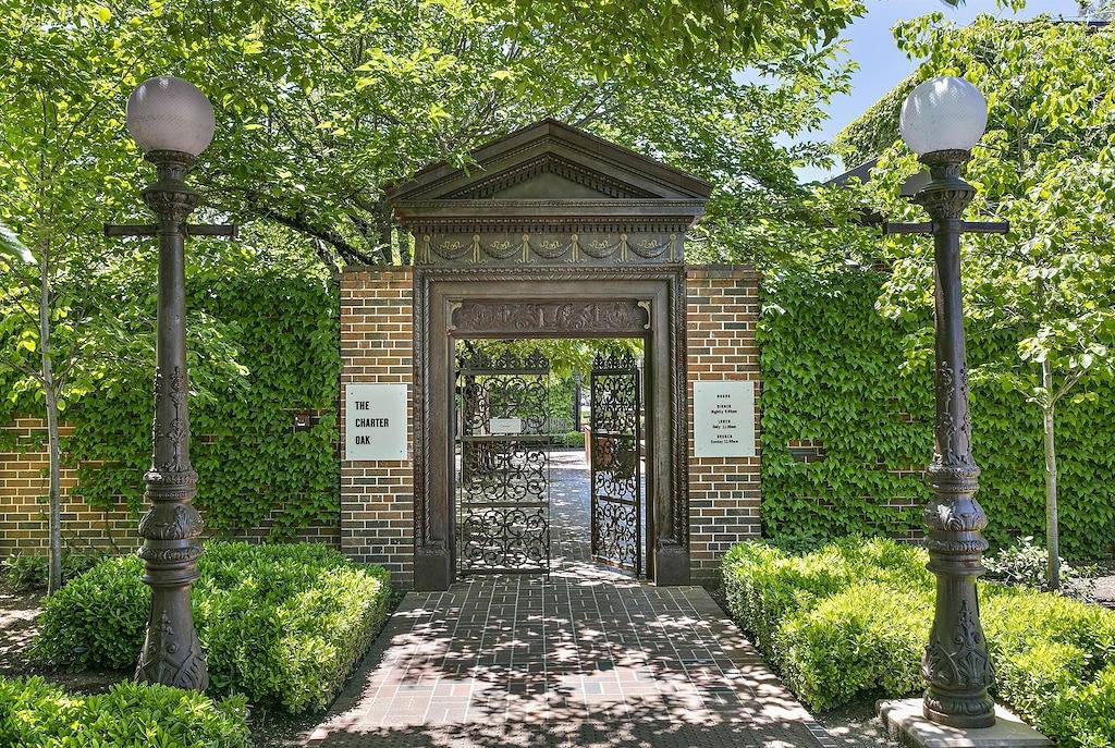 1 Block zur Innenstadt von St. Helena Main Street Restaurants / Geschäfte / Fitnessstudio / Pool in Napa Valley