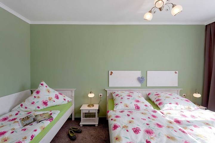Bungalow für 3 Personen, mit Garten in Trassenheide - 4