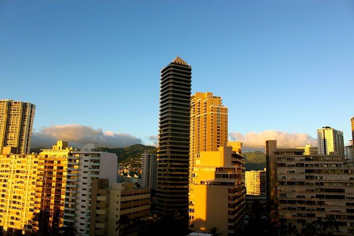 Gîte pour 4 personnes, avec jacuzzi ainsi que piscine et terrasse à Honolulu - 3