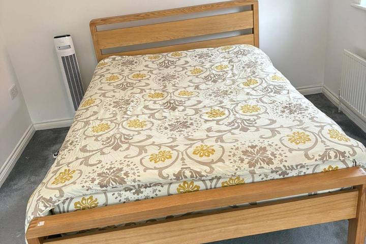 Holiday home for 5 people, child-friendly in Manchester