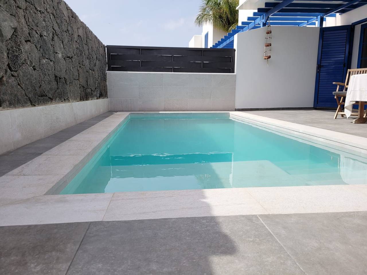 Villa "Maria Luisa" near Beach with Private Pool & Wi-Fi in Playa Blanca, Yaiza