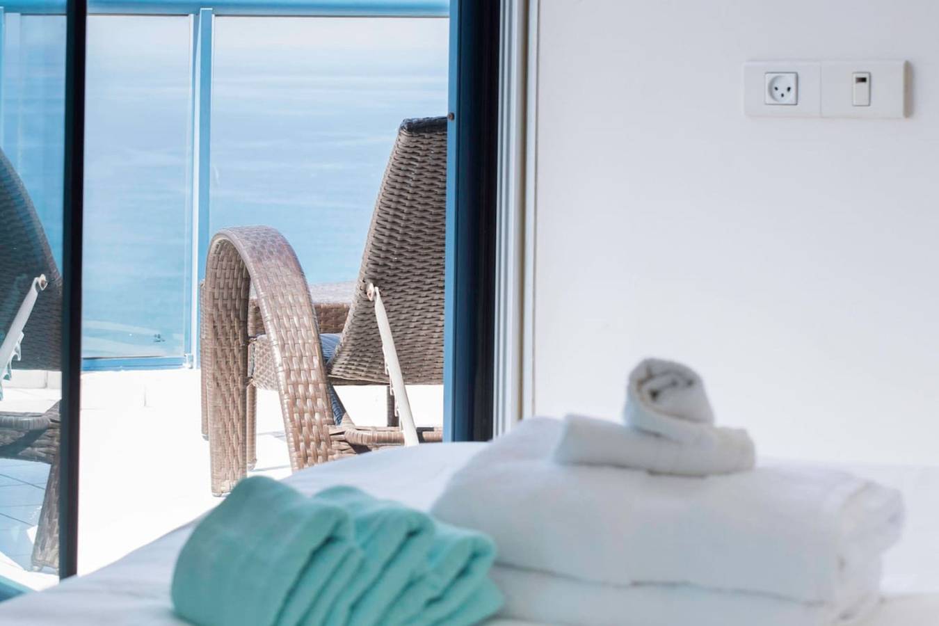 Entire apartment, Luxurious 2Br w/ Panoramic Sea View by Sea N' Rent in Tel Aviv, Tel Aviv District