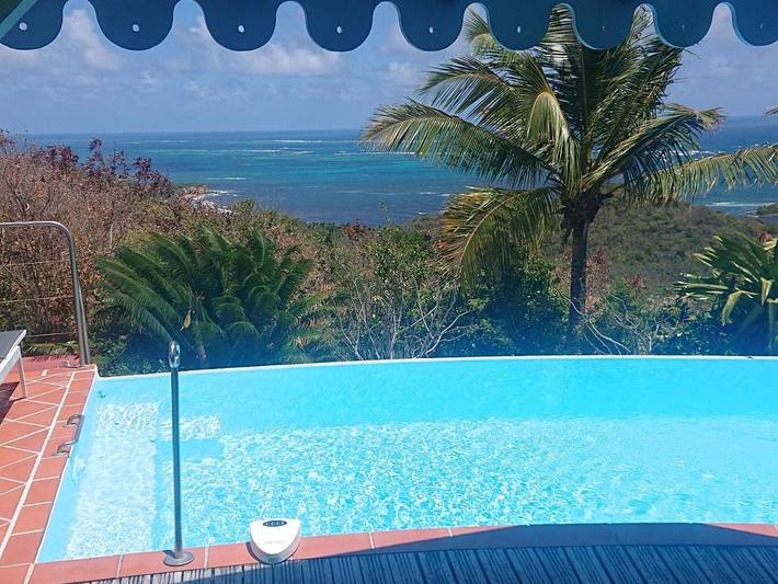 Chalet para 6 personas, con vistas además de piscina y jardín - 1