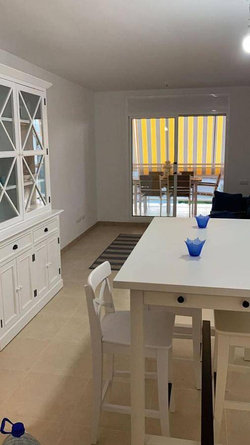 Ferienwohnung für 4 Personen, mit Terrasse und Garten sowie Pool und Ausblick in l'Hospitalet de l'Infant
