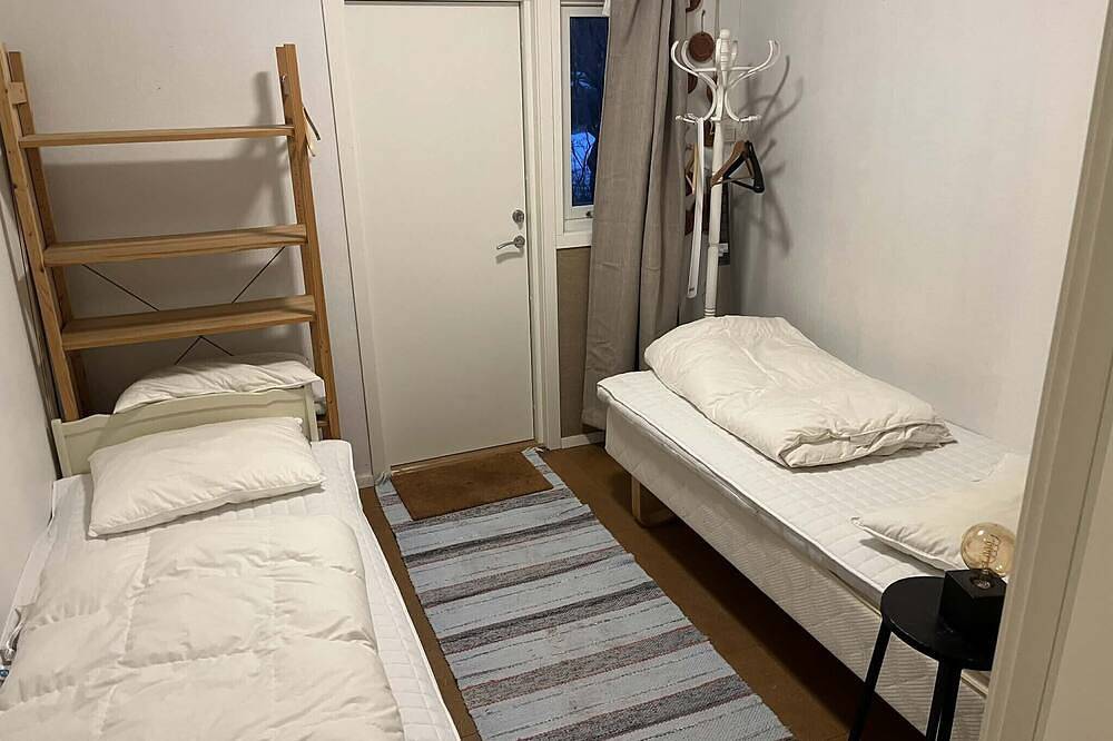 Ganze Wohnung, Koselig studio i Lofoten - nær Rambergstranda in Flakstad