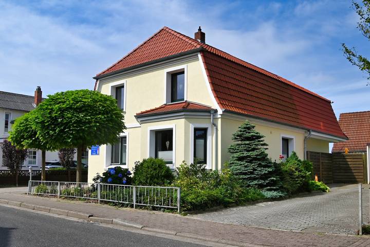 Ganze Ferienwohnung, Appartements am Hafen - 3-Raum-Fewo in Hafen Büsum, Büsum