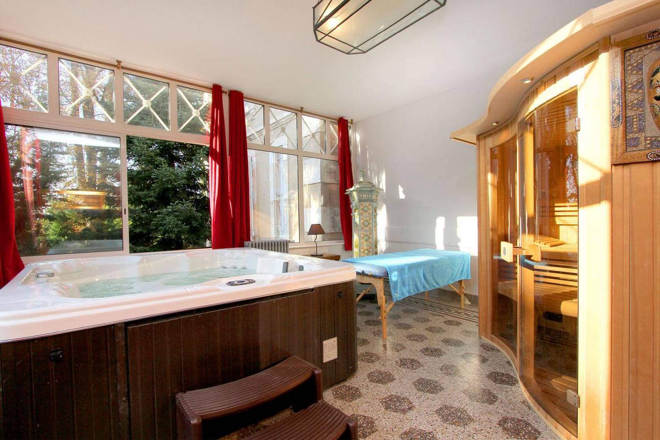 Bleu Lavande in Crest, Die region