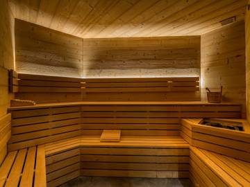 Chalet for 12 People in Saint-Martin-de-Belleville, Vanoise National Park, Photo 4