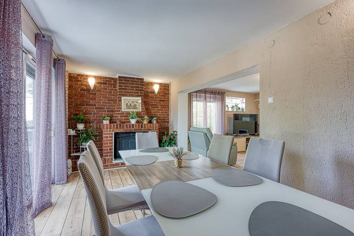 Ferienwohnung für 7 Personen, mit Garten in Kosinozici - 4