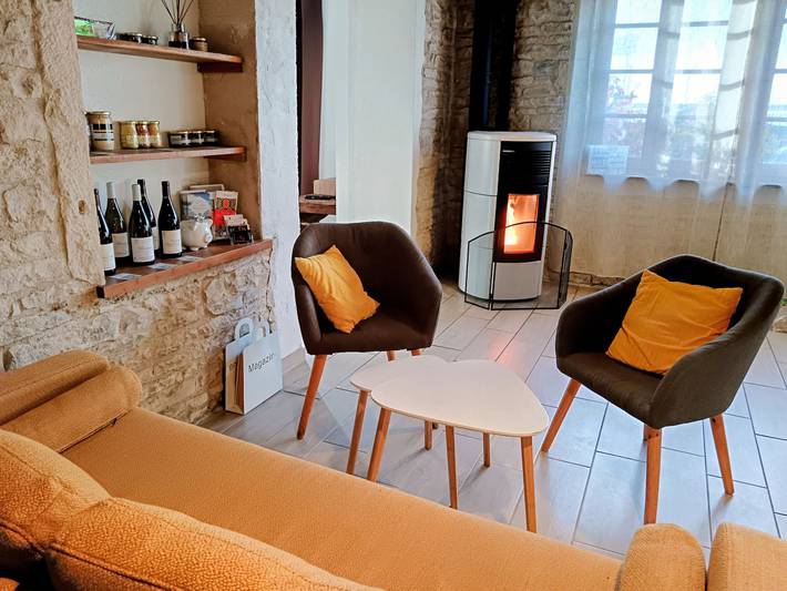 Gîte pour 15 personnes, avec terrasse, animaux acceptés à Marigny-lès-Reullée - 4