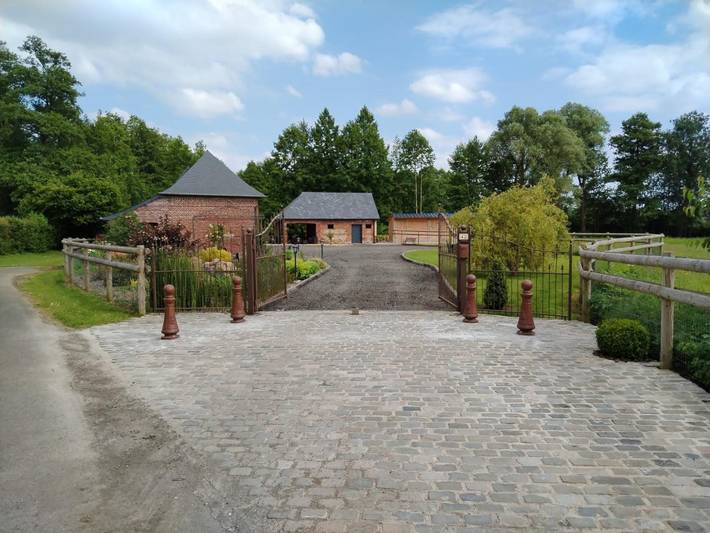 Gîte pour 7 personnes, avec Terrasse ainsi que Jardin et Vue