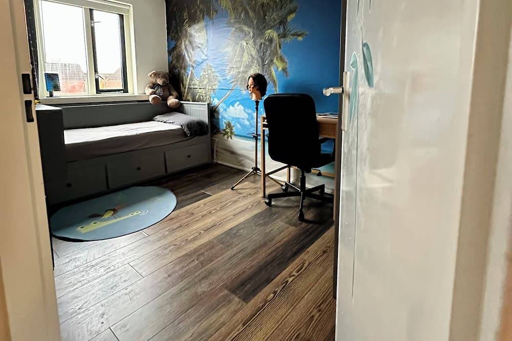 Appartamento intero, Cozy private bedroom near train station in Maarssen, Bestuur Regio Utrecht