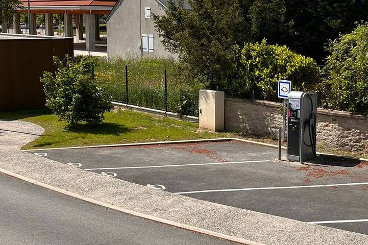 Maison de vacances pour 10 personnes, avec jacuzzi ainsi que jardin et terrasse