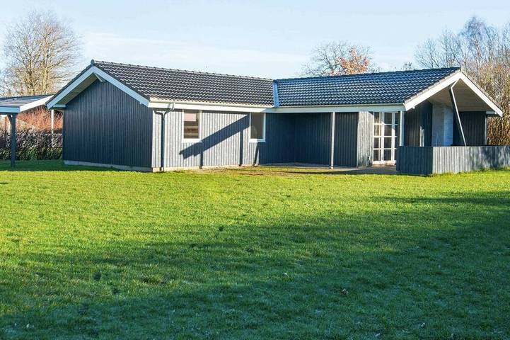 Ferienhaus für 8 Personen, mit Terrasse und Garten sowie Sauna in Mørkholt