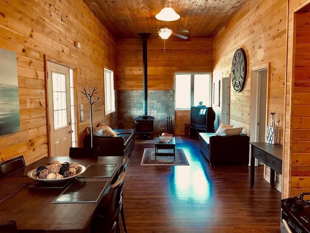 Familienhaus - Zurück in die Natur - 100 Hektar - Wanderwege - Aus dem Raster - 3 Schlafzimmer in Algonquin Provincial Park