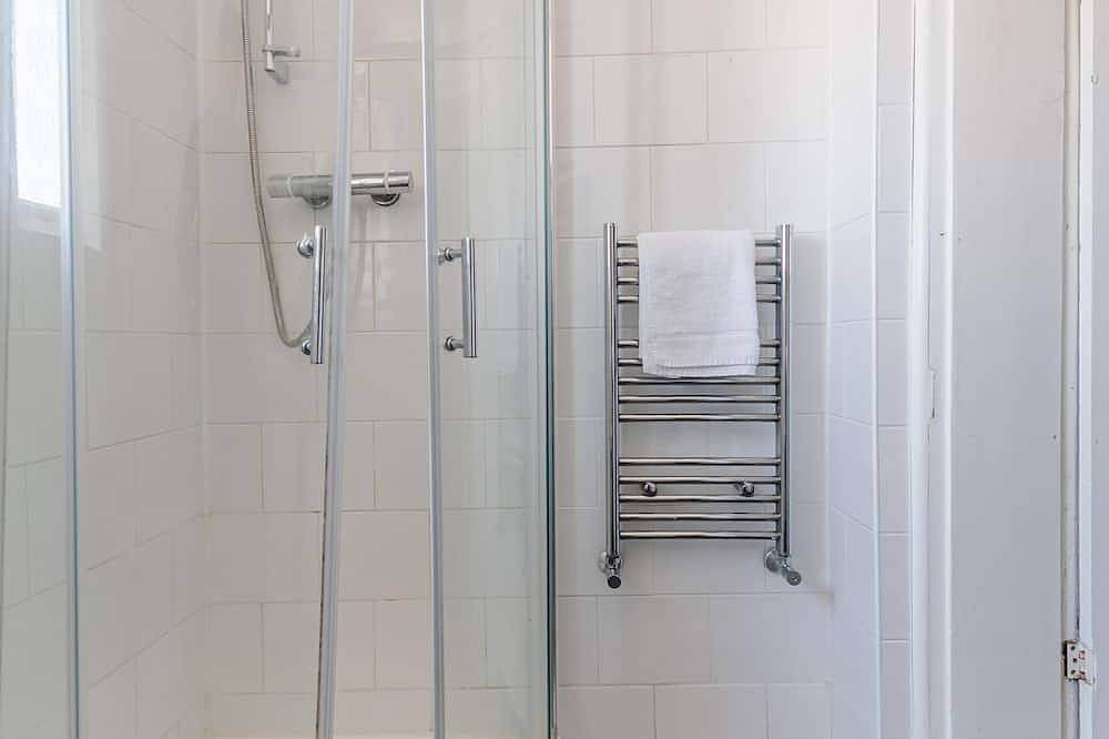 Groß-Doppelzimmer-Gemeinsames Badezimmer in Bristol, Südwestengland
