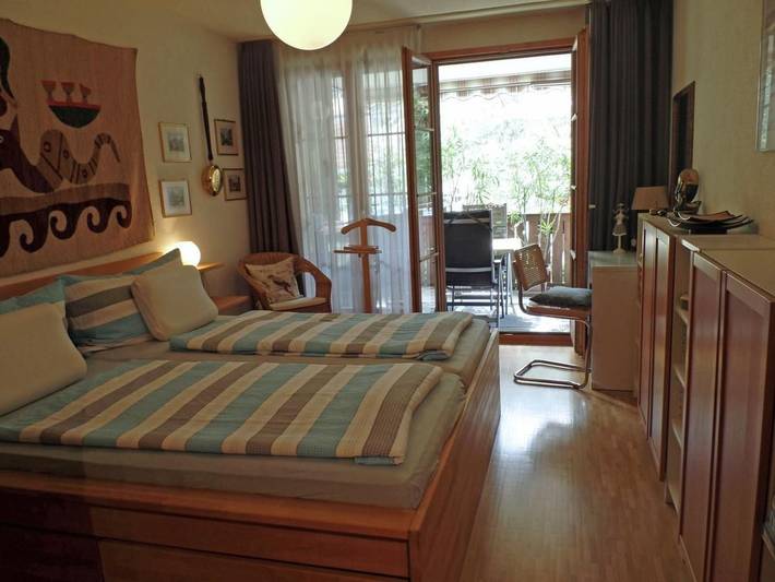 Ferienwohnung für 2 Personen, mit Balkon und Garten in Wilderswil