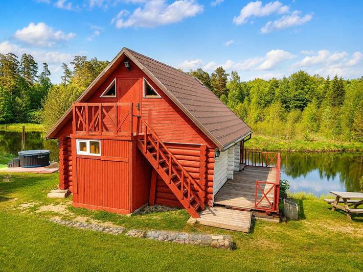 Bungalow für 20 Personen, mit Balkon und Whirlpool sowie Terrasse und Garten in Lettland - 3