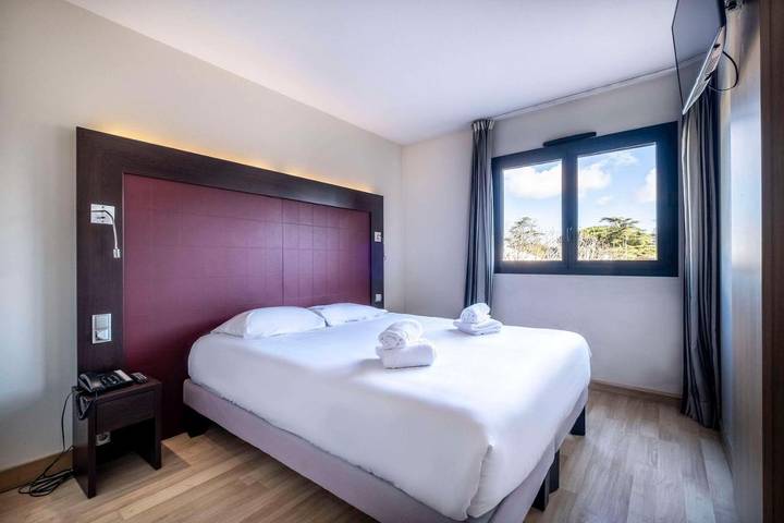 Hôtel pour 6 personnes, avec piscine ainsi que terrasse et sauna à Blagnac - 2