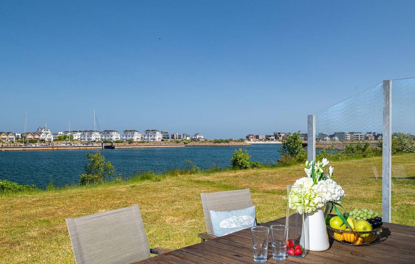Apartment mit Meerblick, Terrasse, TV und Parkplatz 400 m vom Strand entfernt in Olpenitz, Kappeln