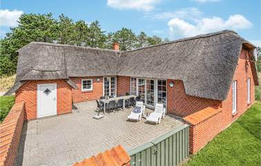 Ferienhaus für 12 Personen, mit Whirlpool und Pool sowie Sauna und Terrasse auf Rømø