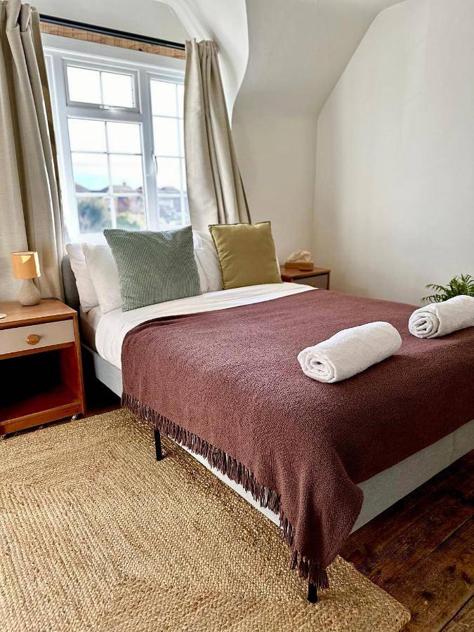 Three-Bedroom House in Bexhill, East Sussex
