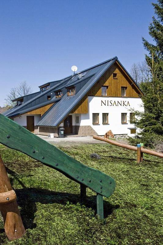 Apartament wakacyjny dla 4 osób, z taras i ogród, zwierzęta dozwolone w Bedřichov (Jablonec nad Nisou District)